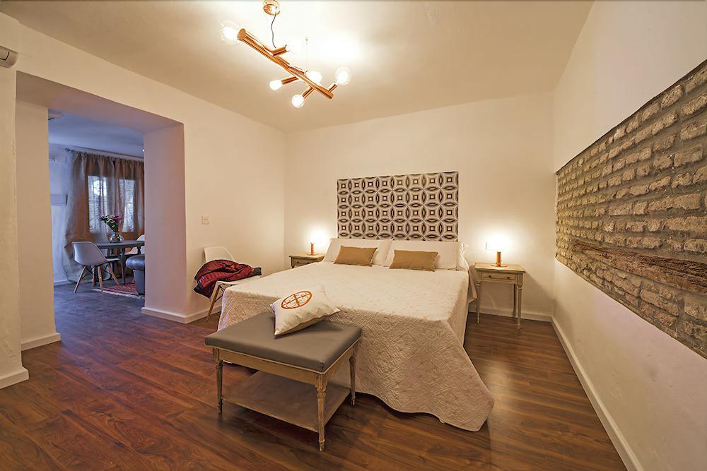 Selecta Apartments Los Venerables Seville Exterior photo