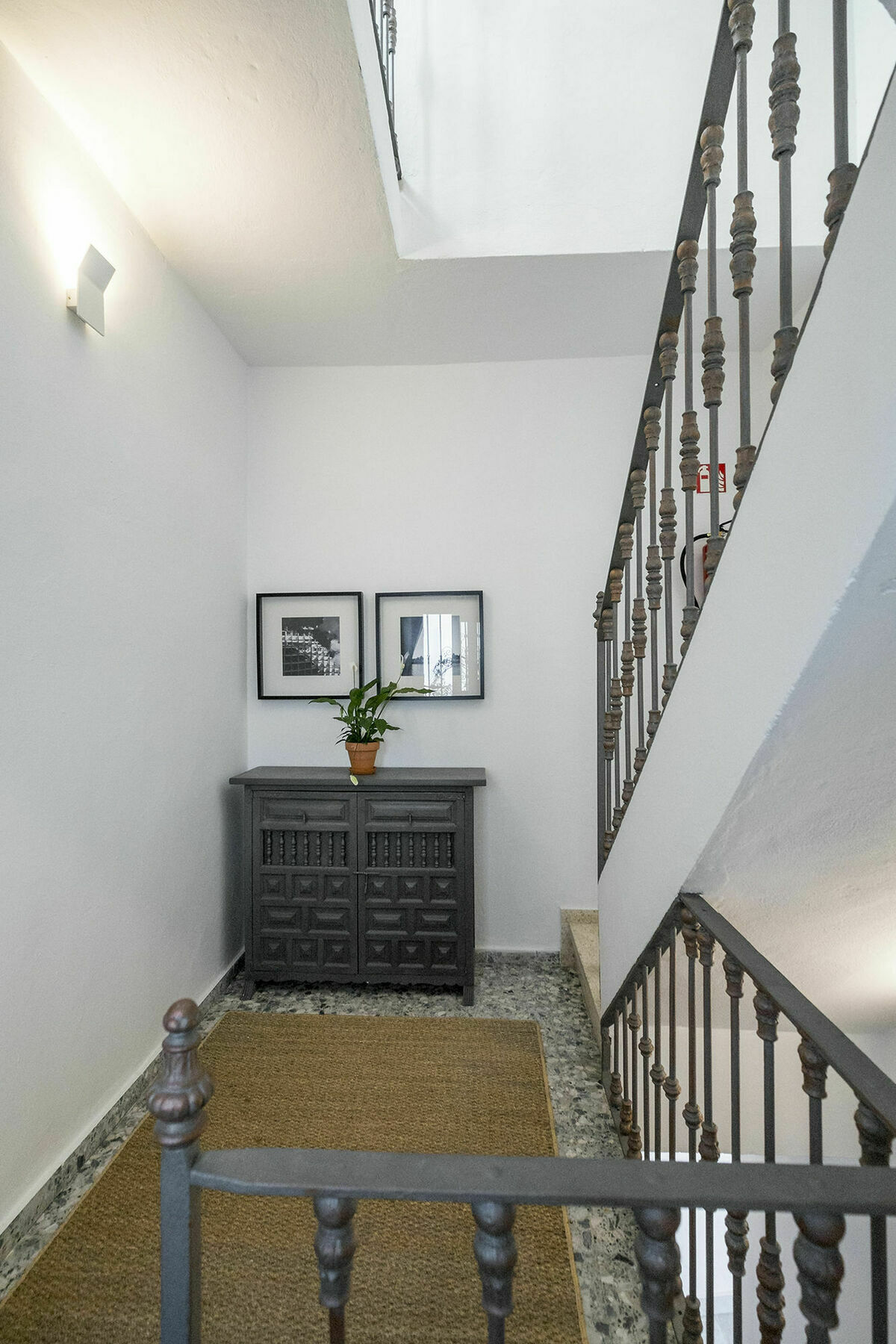 Selecta Apartments Los Venerables Seville Exterior photo