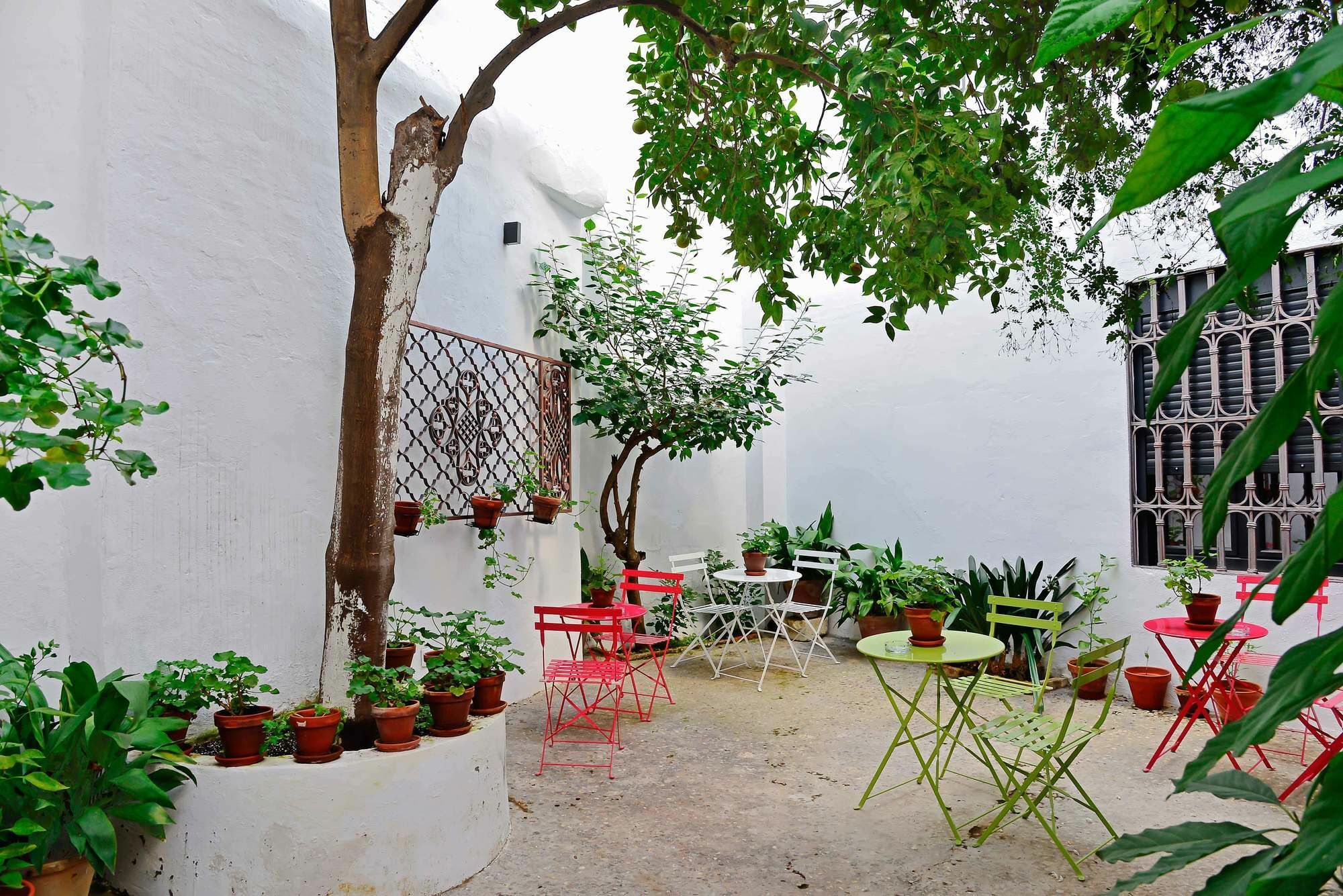 Selecta Apartments Los Venerables Seville Exterior photo